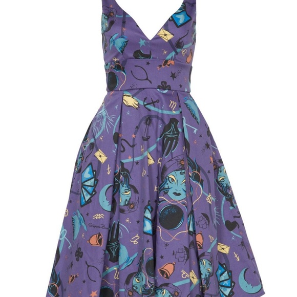 Leota Dress in Fortune Teller Print - Picture 2 of 4